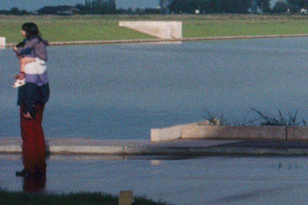 BOF T FR 1986 TEMPLES LAC 35 CROP 66 3
